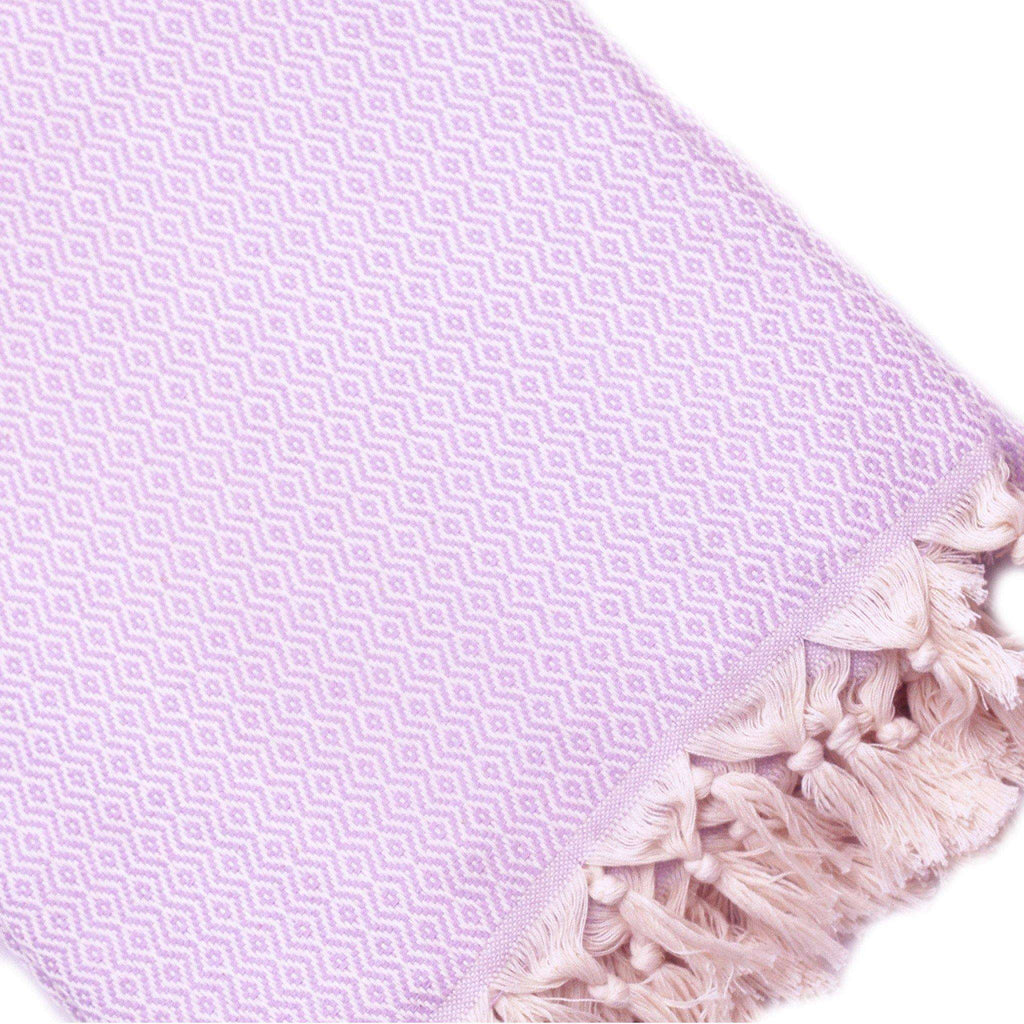 Plaid artisanal 100% coton motif cristal lilas clair.