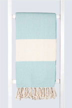 Serviette turque artisanale en coton, Peshtemal motif diamant couleur menthe.