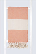 Serviette turque artisanale en coton, Peshtemal motif diamant couleur orange.