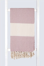Serviette turque artisanale en coton, Peshtemal motif diamant couleur saumon.