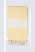 Serviette de hammam turque artisanale, Peshtemal 100% coton motif chevrons jaune.